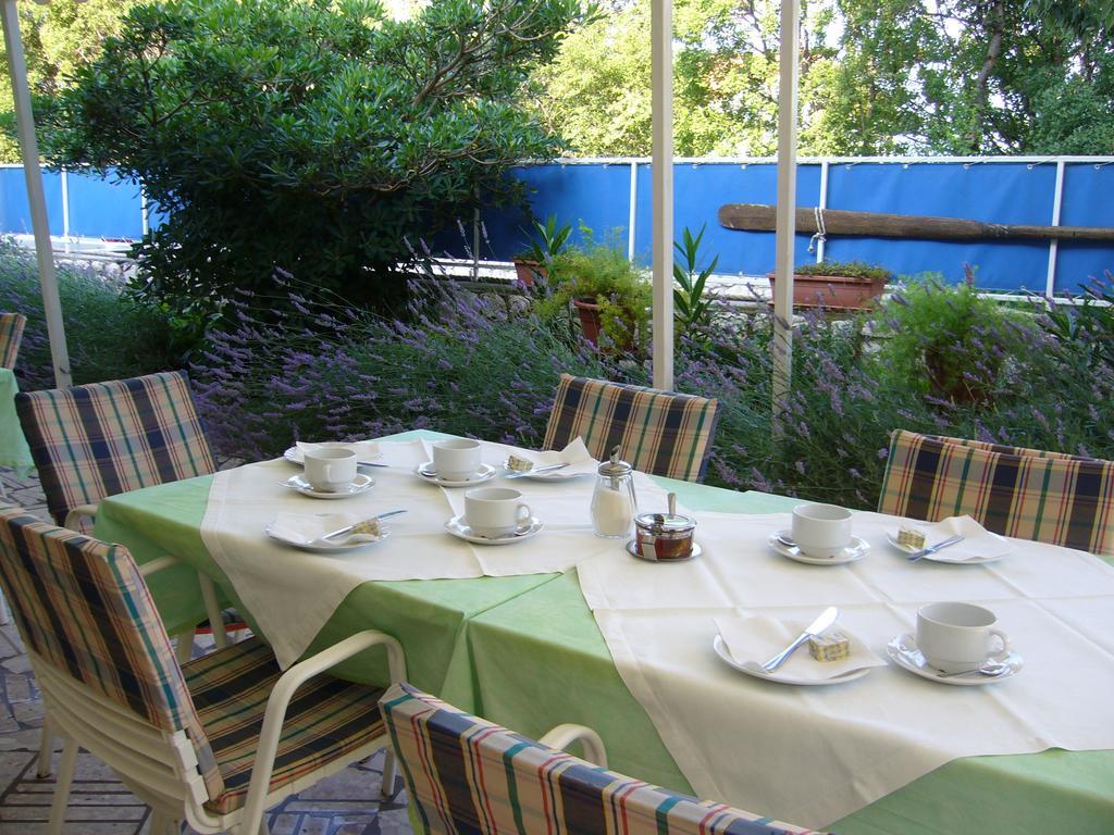 Stella Maris Accommodation Кленовица Екстериор снимка