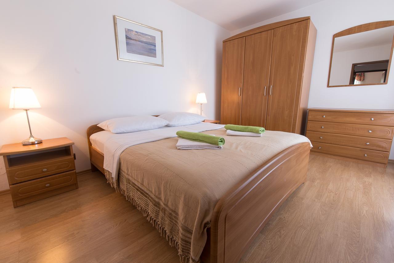 Stella Maris Accommodation Кленовица Екстериор снимка
